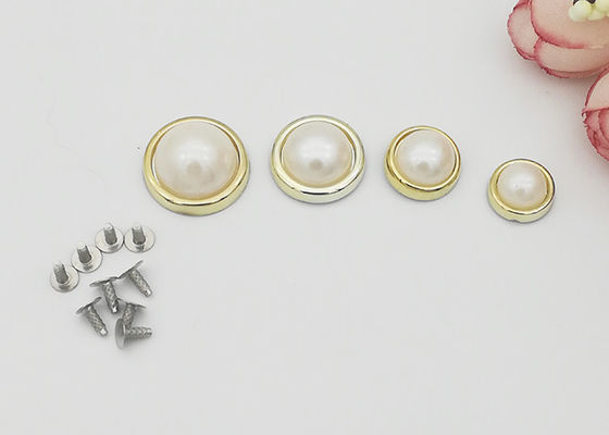 Chine Le rivet décoratif de perle semi-circulaire dirige ambiant résistant d'abrasion plaqué fournisseur
